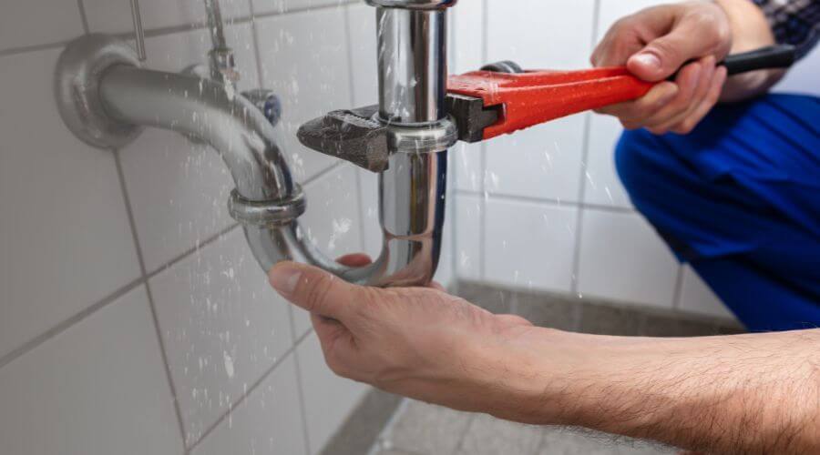 Gas tankless water heater installation in Dubois, WY